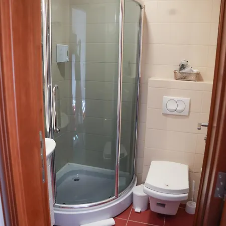 Comfort * Stari Banovci