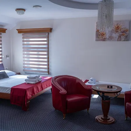 Comfort Appart hôtel *